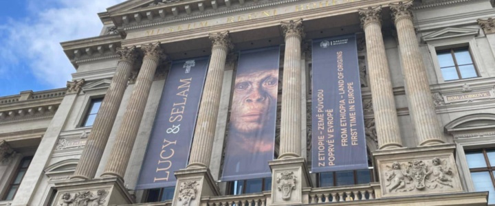 Poznávací cesta za „Lucy a Selam“ do Prahy